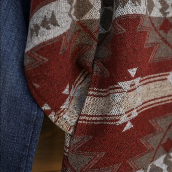 Beautiful Aztec jacket - Picture 12 of 13